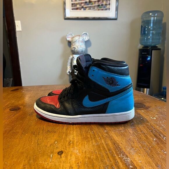 Jordan 1 High OG UNC To Chicago 2020 Womens Size 9.5 - Picture 1 of 8